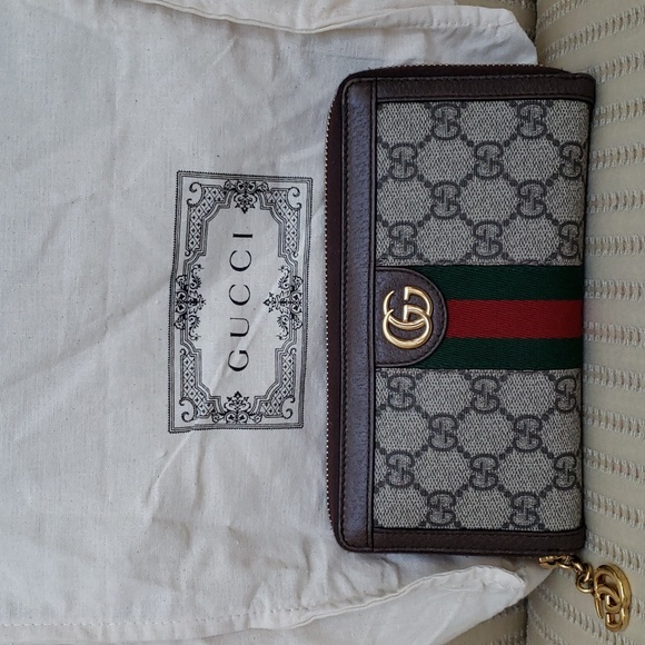 GUCCI GG SUPREME OPHIDIA ZIP AROUND WALLET - Picture 2 of 10
